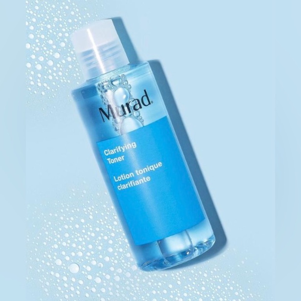 New in box. Murad clarifying toner